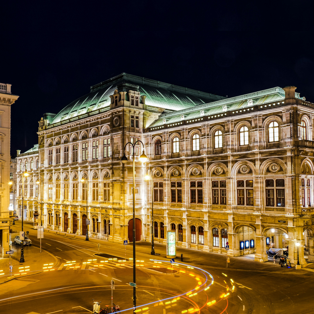 Bild der Staatsoper in Wien bei Nacht